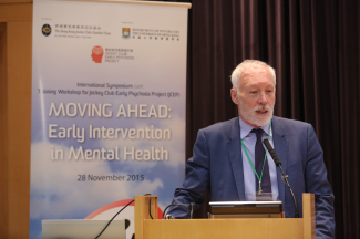 海外學者McGorry教授於硏討會上分享對青少年精神健康的願景。
